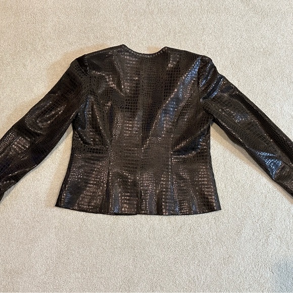 Chico’s Crocodile Embossed Brown Faux Leather Jacket - Picture 4 of 9